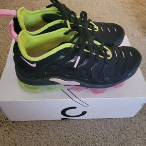 VAPOR MAX